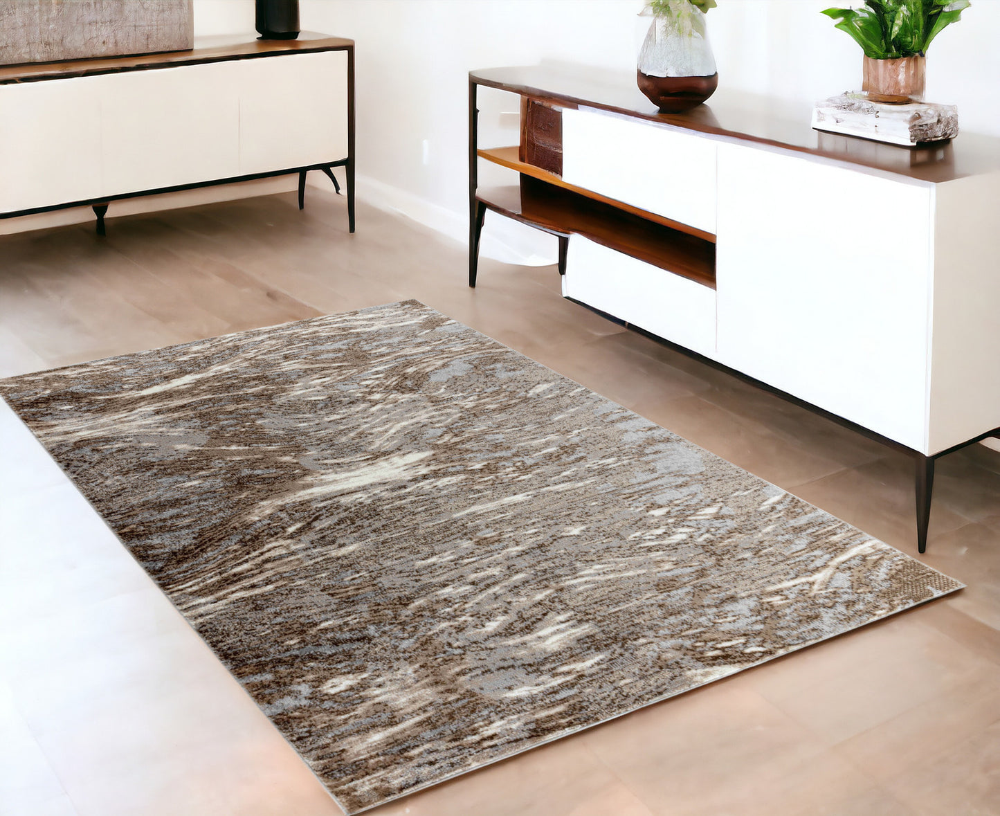 4' X 6' Brown Abstract Area Rug