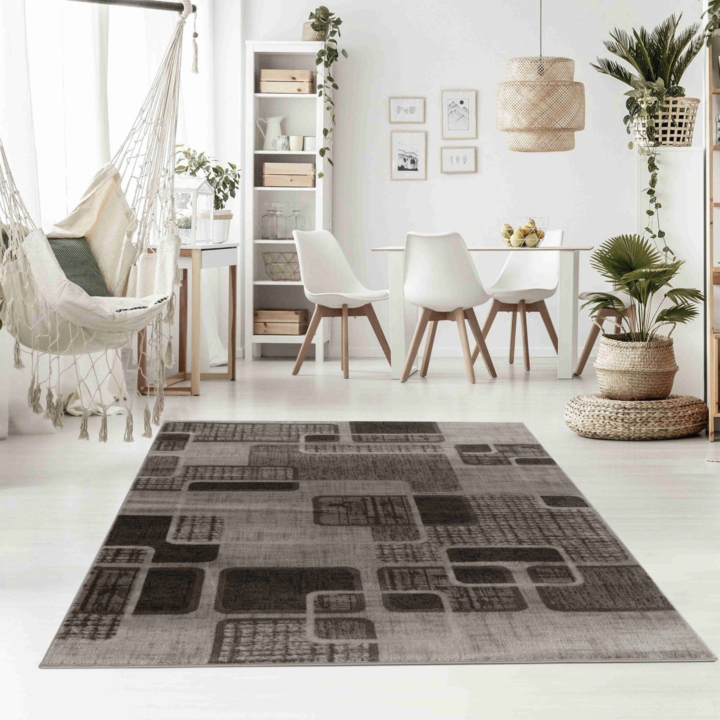 7' X 10' Brown Geometric Area Rug