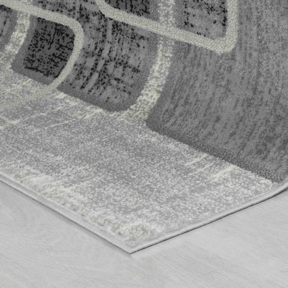 5' X 8' Grey Geometric Area Rug