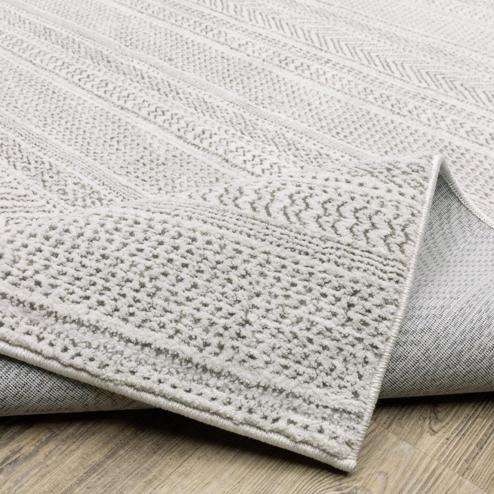 7' X 10' White And Gray Geometric Distressed Area Rug