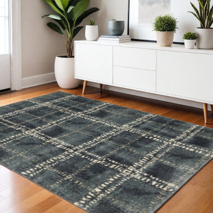 4' X 6' Blue And Ivory Geometric Power Loom Stain Resistant Area Rug