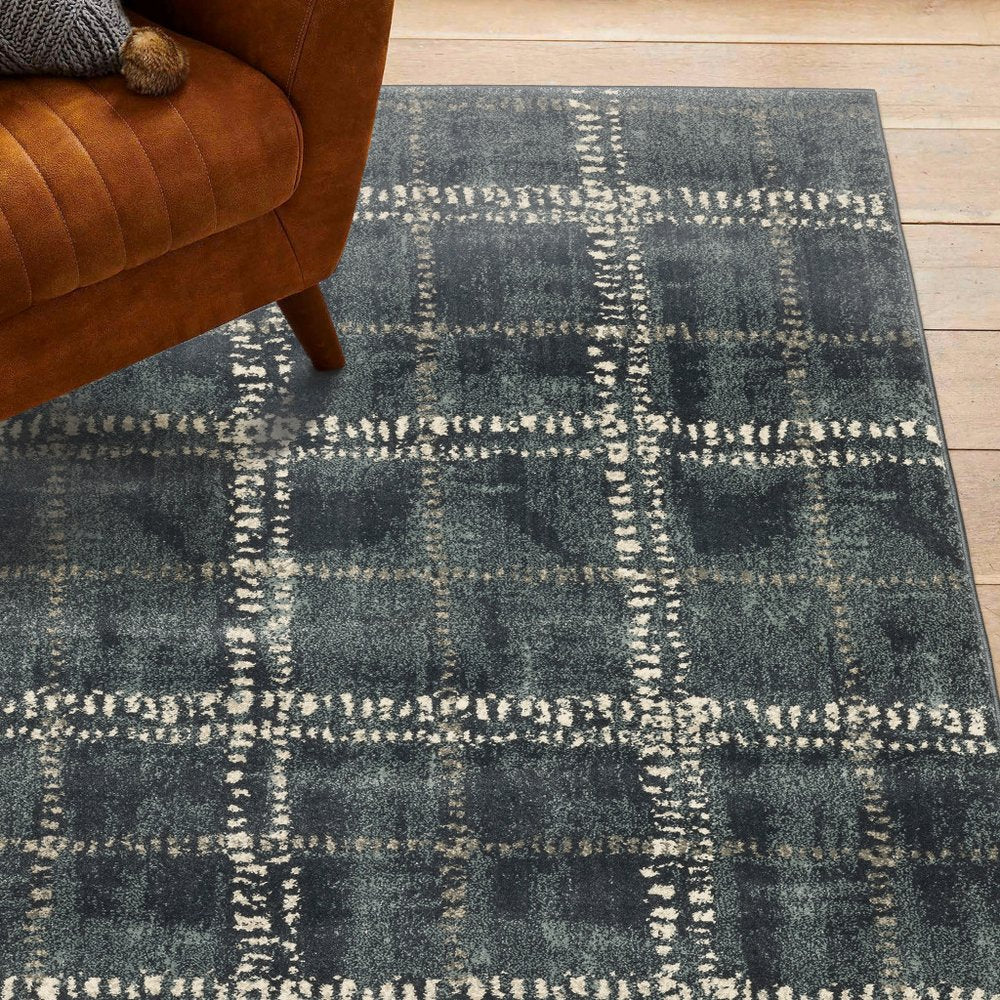 4' X 6' Blue And Ivory Geometric Power Loom Stain Resistant Area Rug