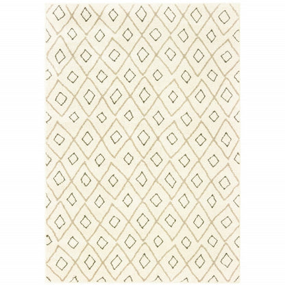 5' X 7' Sand Ash Grey And Ivory Geometric Power Loom Stain Resistant Area Rug