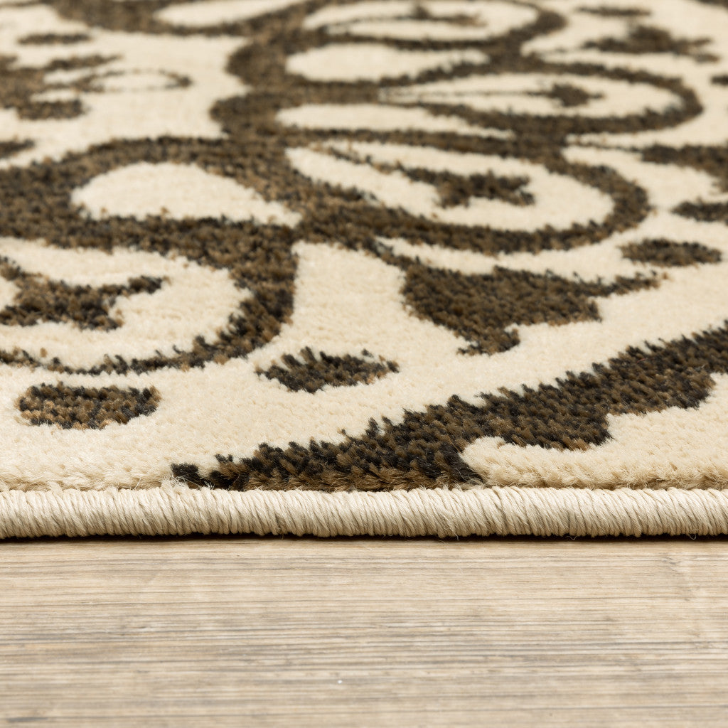 8' X 10' Beige Geometric Power Loom Stain Resistant Area Rug