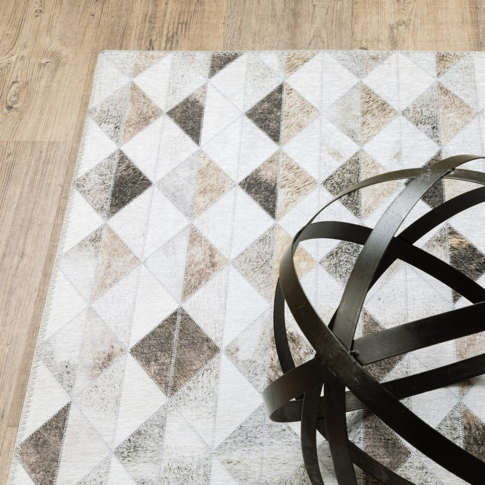 9' X 12' Beige And Gray Geometric Area Rug