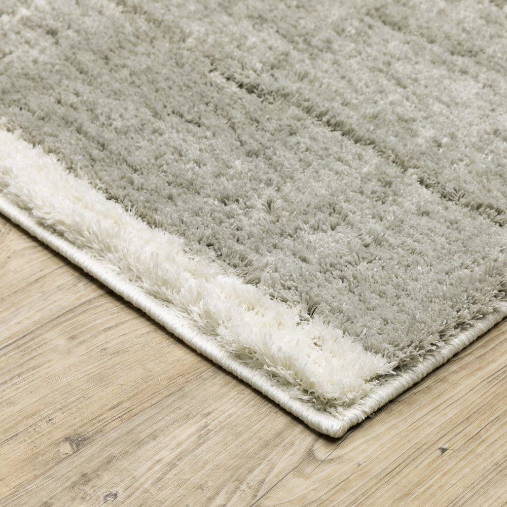 4' x 6' grey and ivory geometric shag rug, power loom, stain-resistant area rug