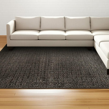 7' X 10' Gray Geometric Power Loom Area Rug