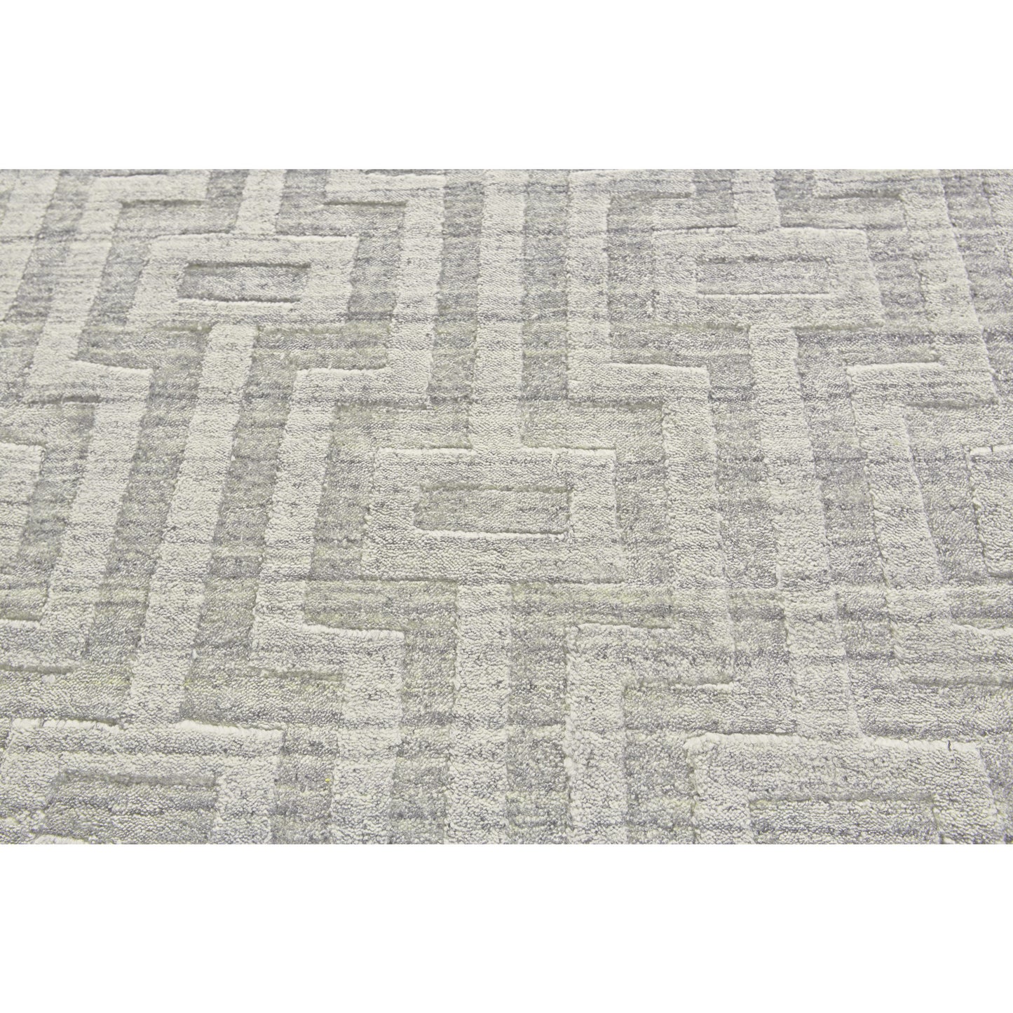 5' X 8' Silver Floral Hand Woven Area Rug