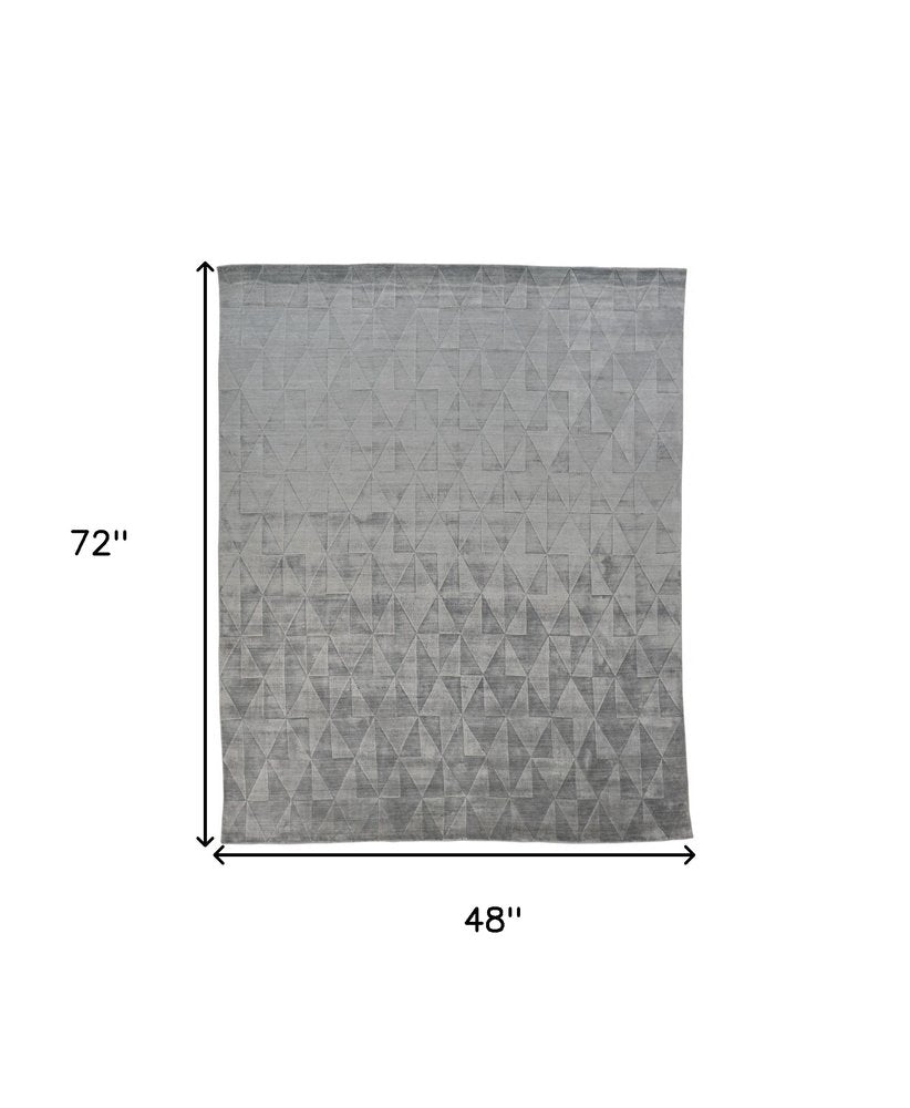 4' X 6' Gray Geometric Hand Woven Area Rug