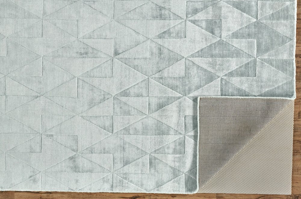 4' X 6' Gray Geometric Hand Woven Area Rug