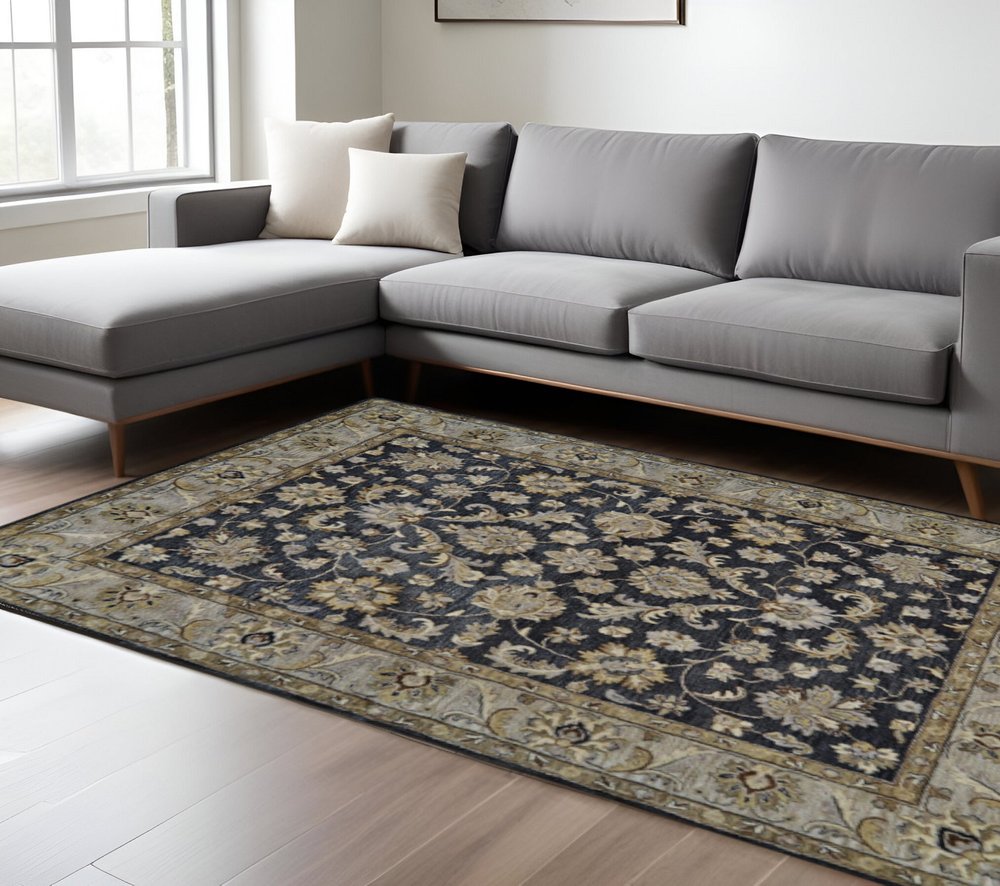 8' X 11' Gray And Ivory Wool Floral Hand Tufted Area Rug