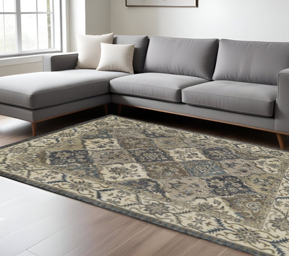 8' Gray Ivory And Blue Wool Floral Hand Tufted Round Rug