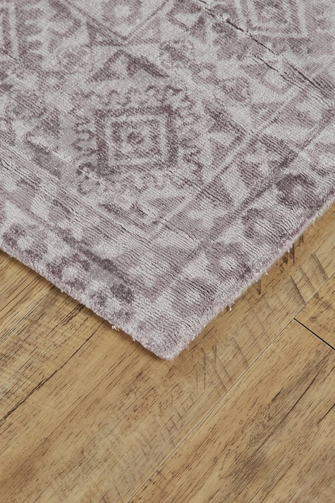 5' X 8' Gray Abstract Hand Woven Area Rug
