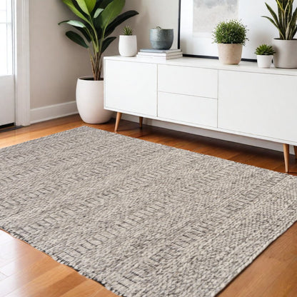 4' X 6' Gray and Ivory Wool Hand Woven Area Rug