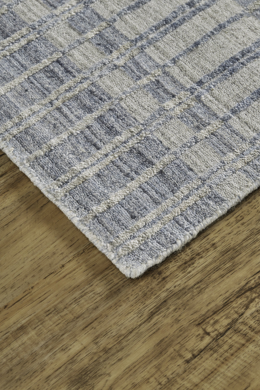 4' X 6' Blue Gray And Ivory Striped Hand Woven Area Rug