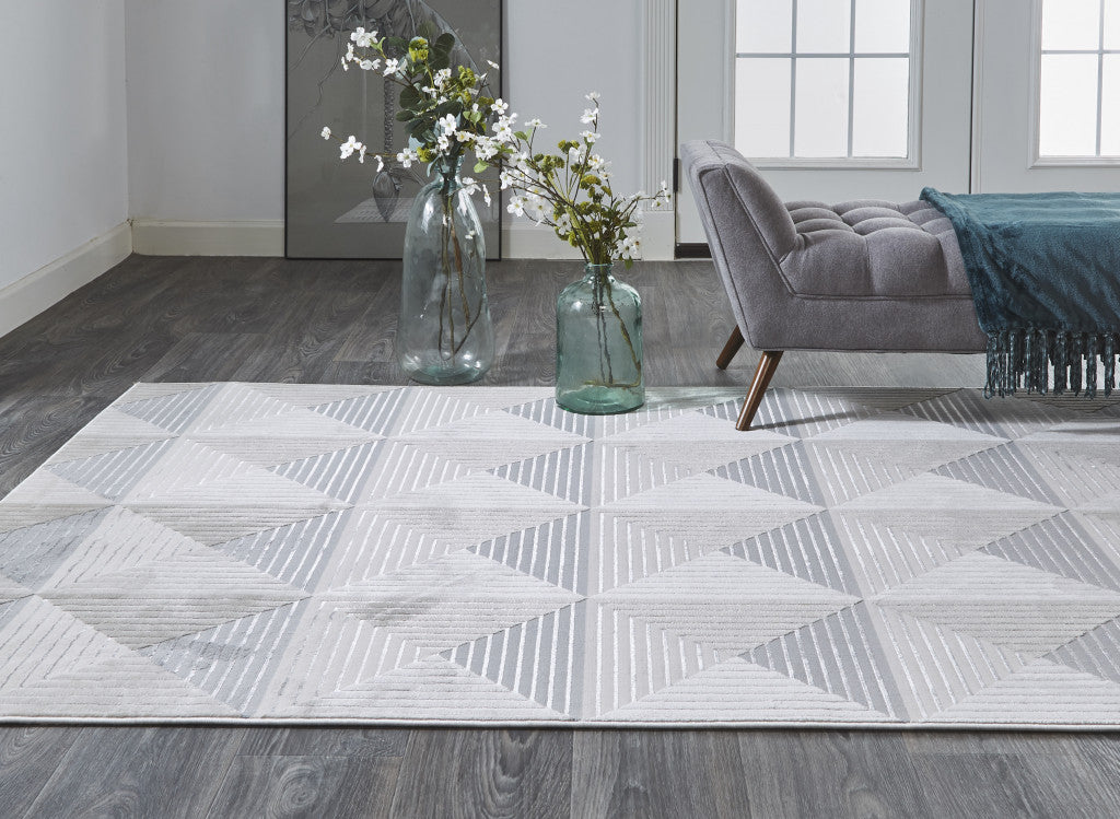 4' X 6' Beige Gray And Ivory Geometric Area Rug