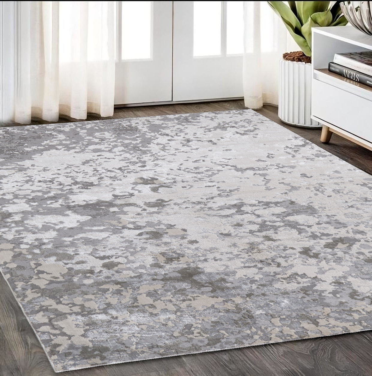 5' X 8' Silver Gray And White Abstract Stain Resistant Area Rug