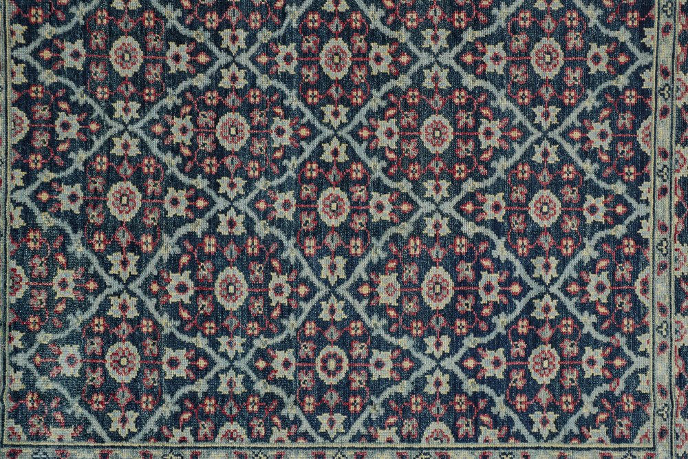 8' X 10' Blue Green And Red Wool Floral Hand Knotted Distressed Stain Resistant Area Rug With Fringe