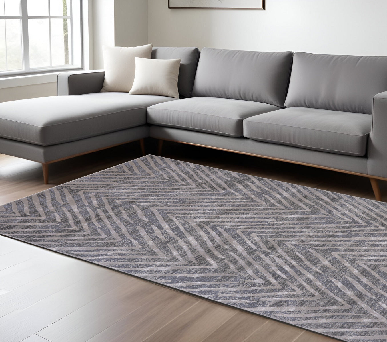 5' X 8' Gray Abstract Area Rug