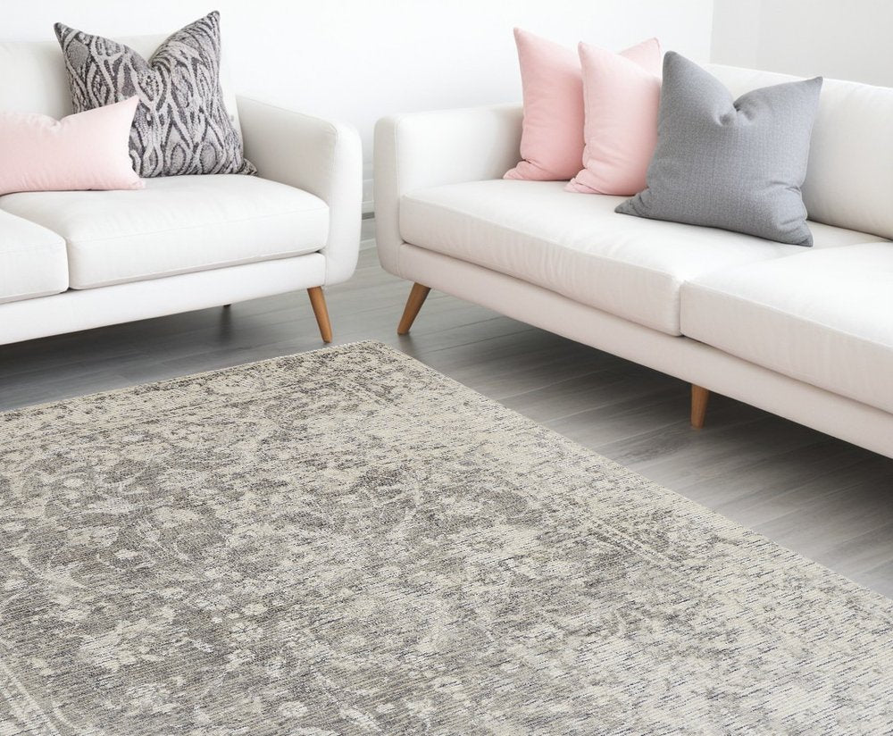 8' Ivory And Gray Round Abstract Hand Woven Area Rug