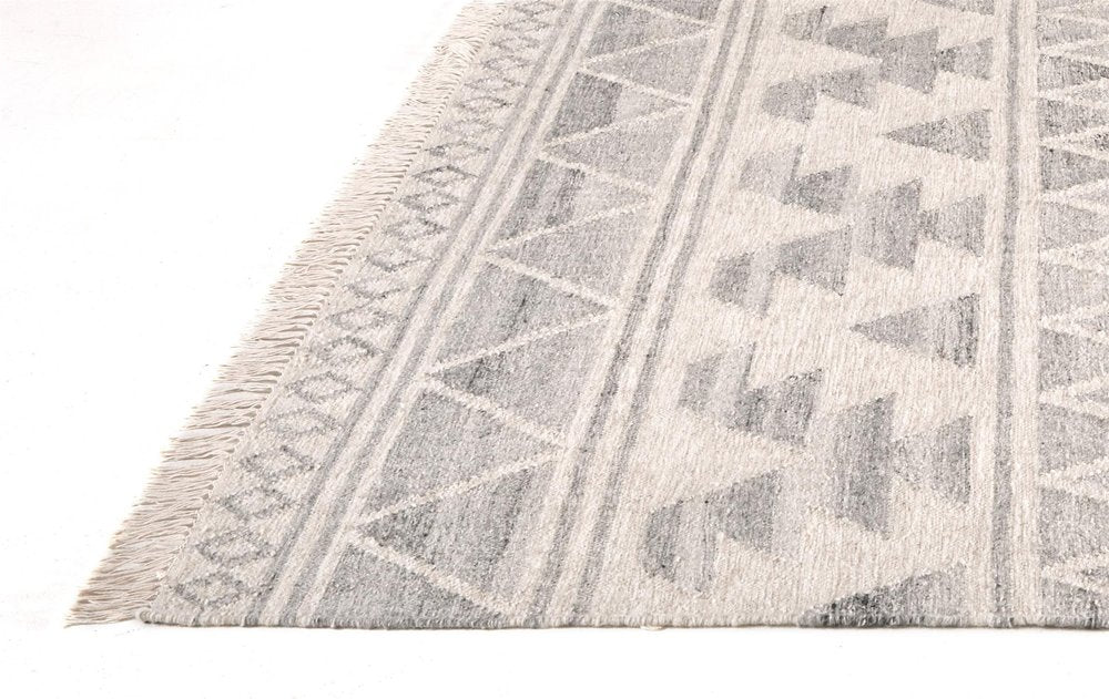 9' X 12' Blue and Ivory Wool Geometric Flatweave Handmade Area Rug With Fringe