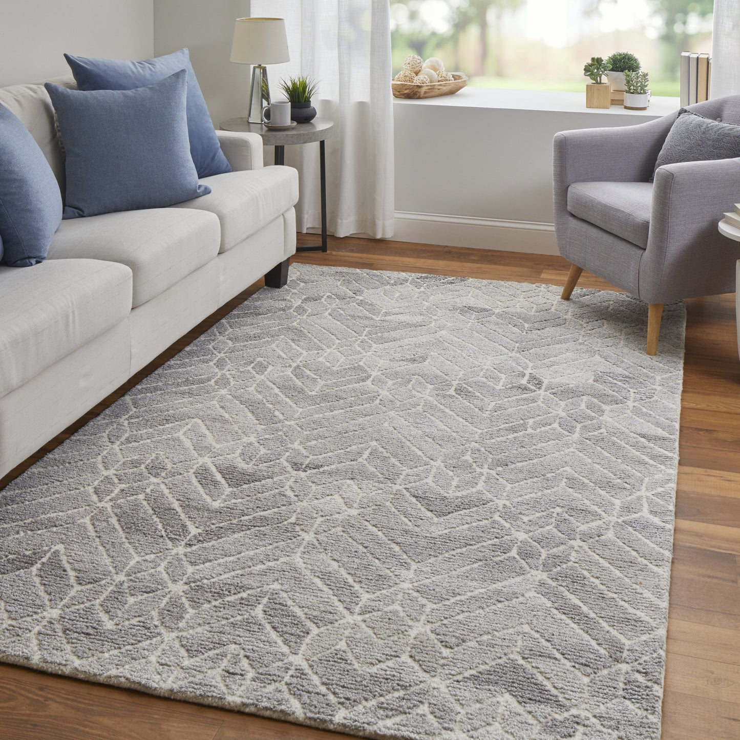 9' X 12' Gray and Ivory Wool Geometric Hand Tufted Area Rug