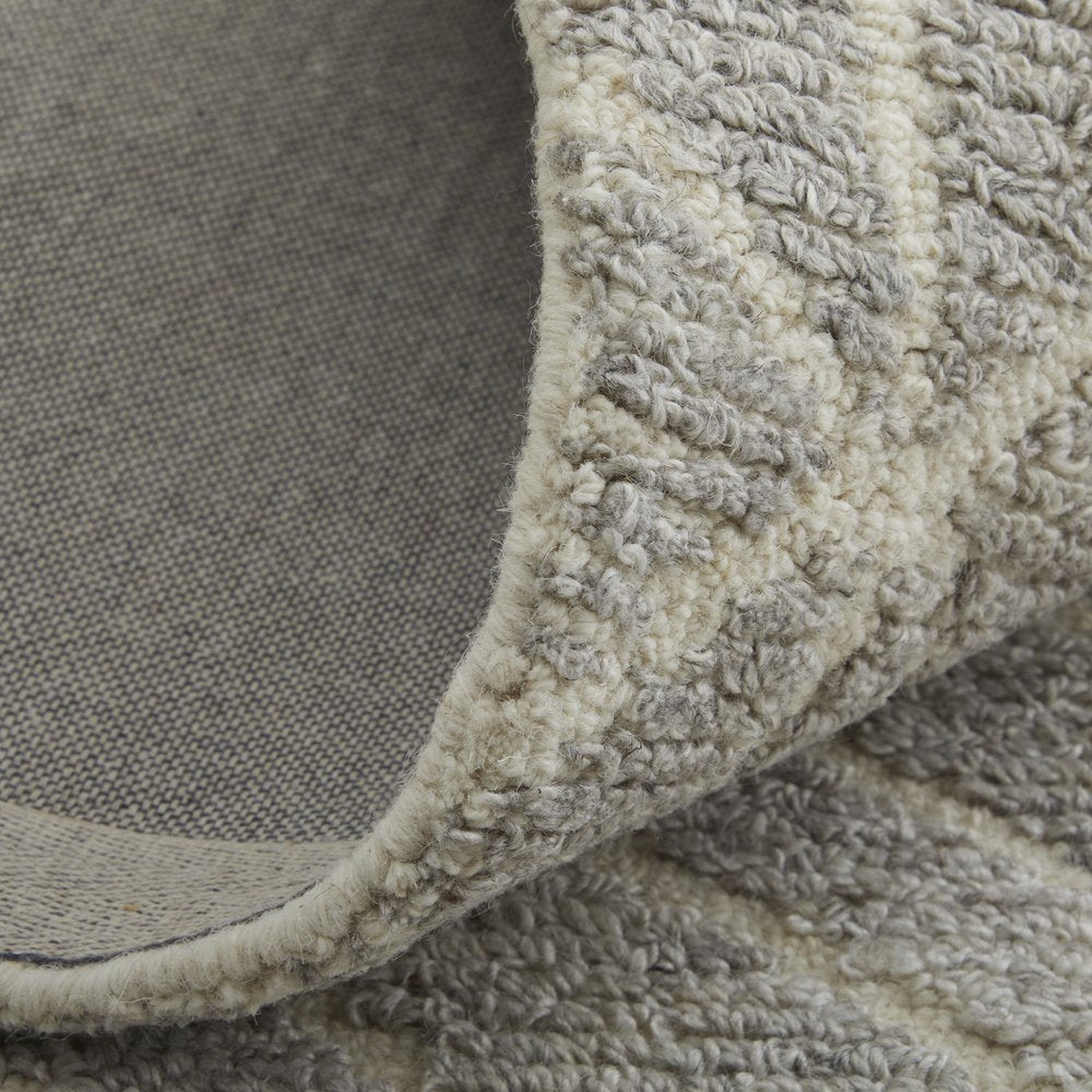 8' Gray and Ivory Round Wool Geometric Hand Tufted Area Rug
