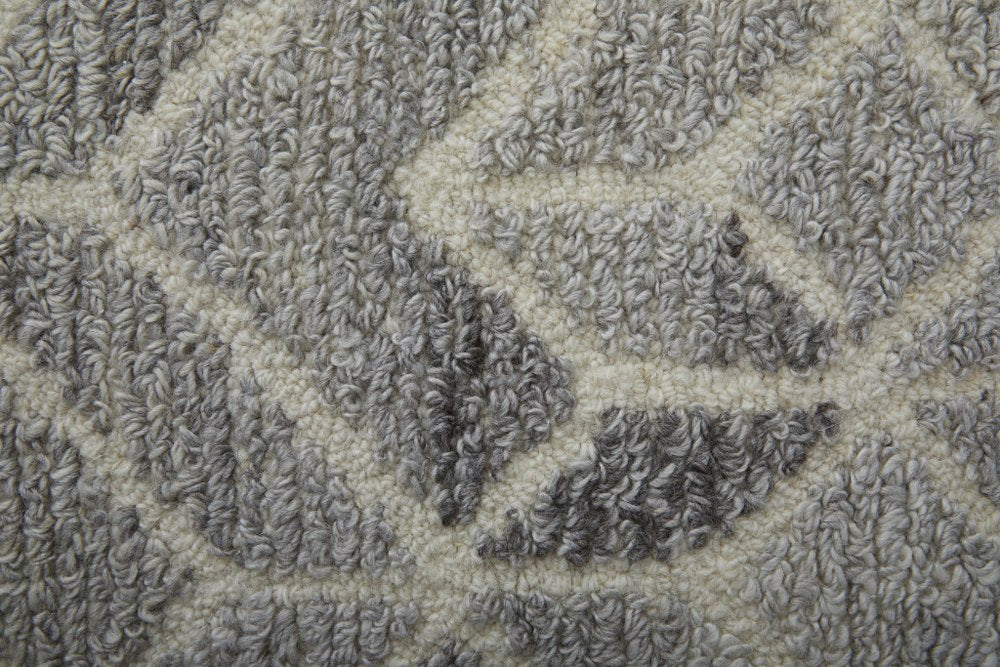 8' Gray and Ivory Round Wool Geometric Hand Tufted Area Rug