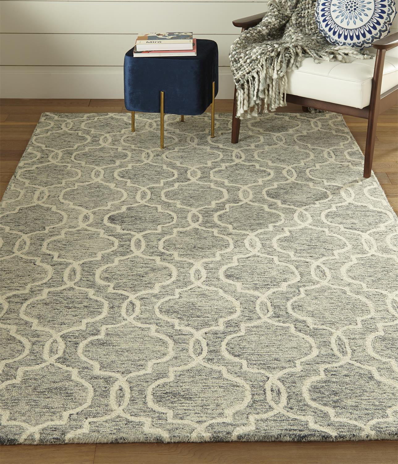 5' X 8' Gray And Ivory Wool Geometric Tufted Handmade Stain Resistant Area Rug