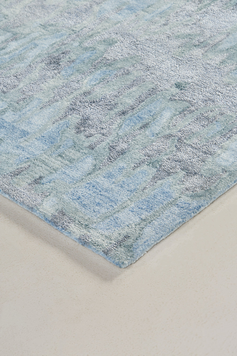 4' X 6' Blue Green And Gray Abstract Tufted Handmade Area Rug