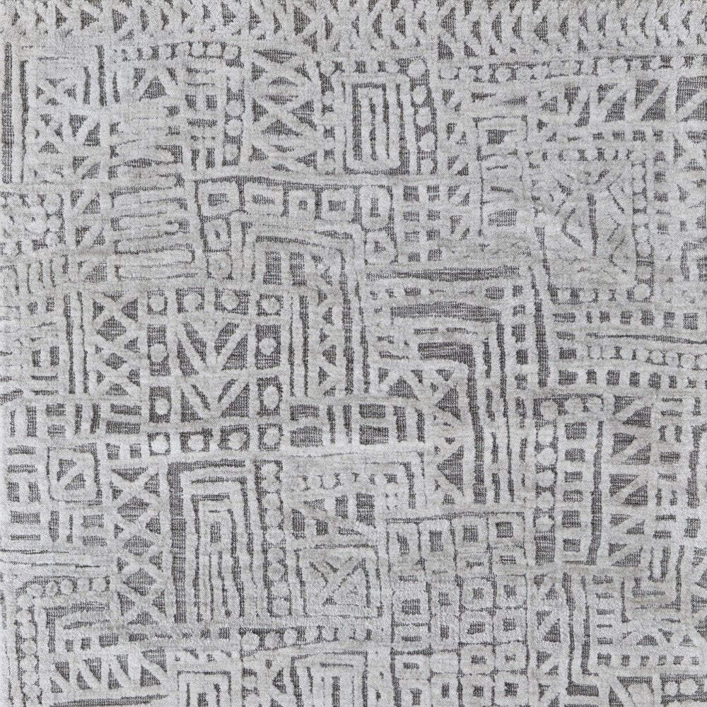 4' X 6' Gray And Silver Geometric Stain Resistant Area Rug