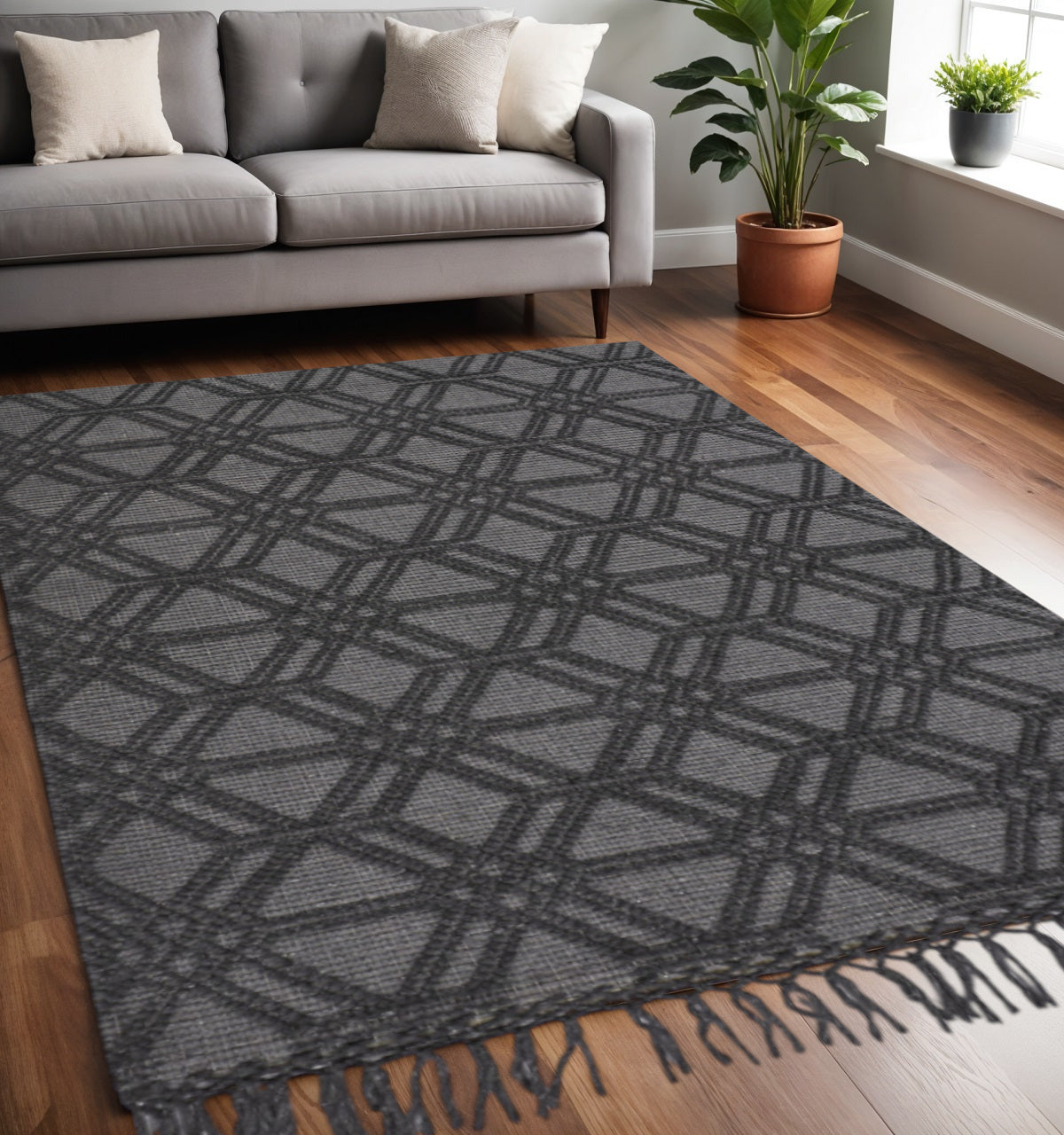 5' X 8' Black and Gray Wool Geometric Hand Woven Area Rug With Fringe