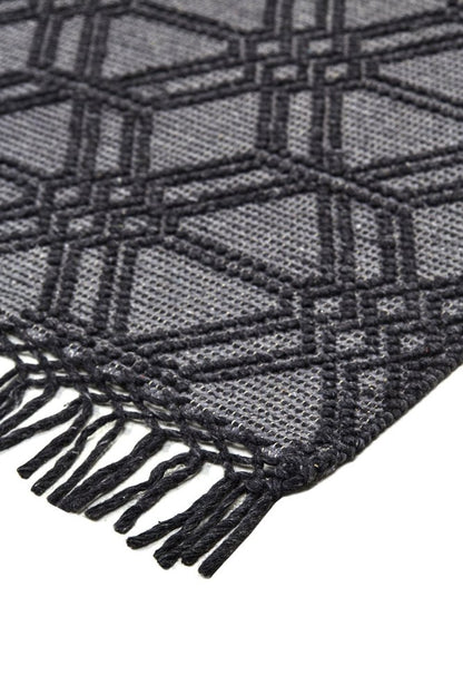 8' X 10' Black and Gray Wool Geometric Hand Woven Area Rug With Fringe