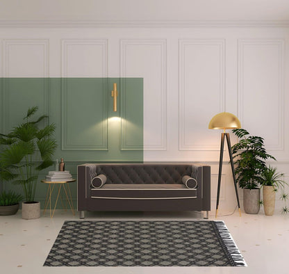 5' X 8' Black And Ivory Wool Geometric Hand Woven Area Rug With Fringe