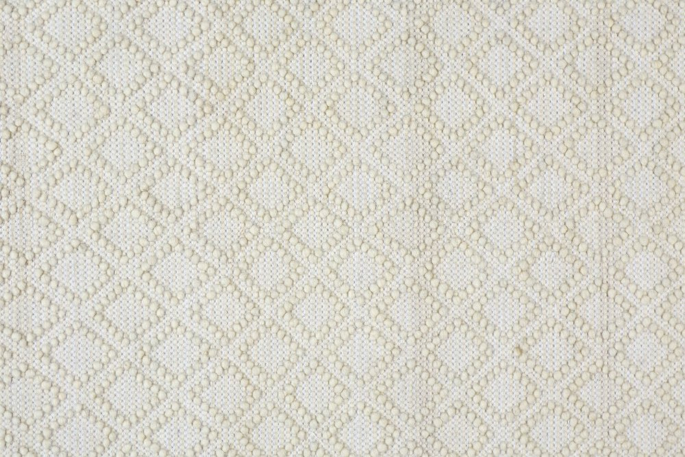 5' X 8' Ivory Wool Geometric Hand Woven Area Rug With Fringe