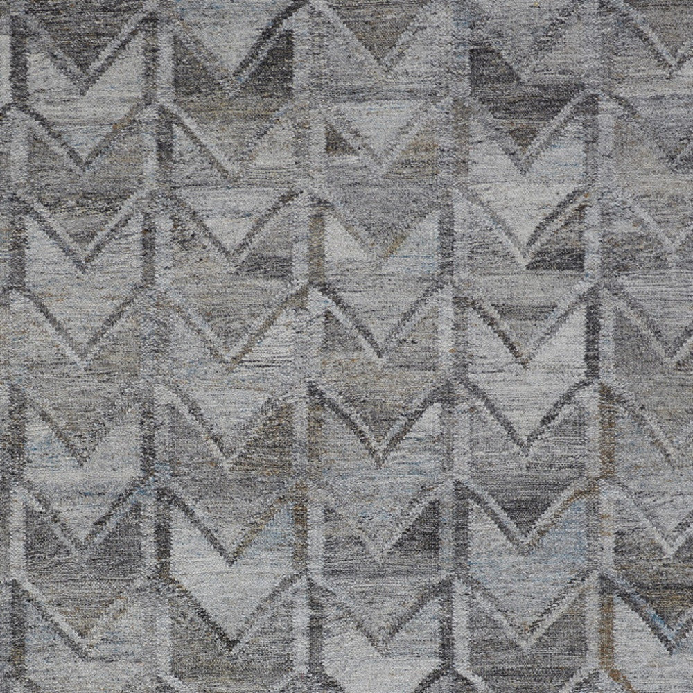 5' X 8' Gray Silver And Taupe Geometric Hand Woven Stain Resistant Area Rug With Fringe