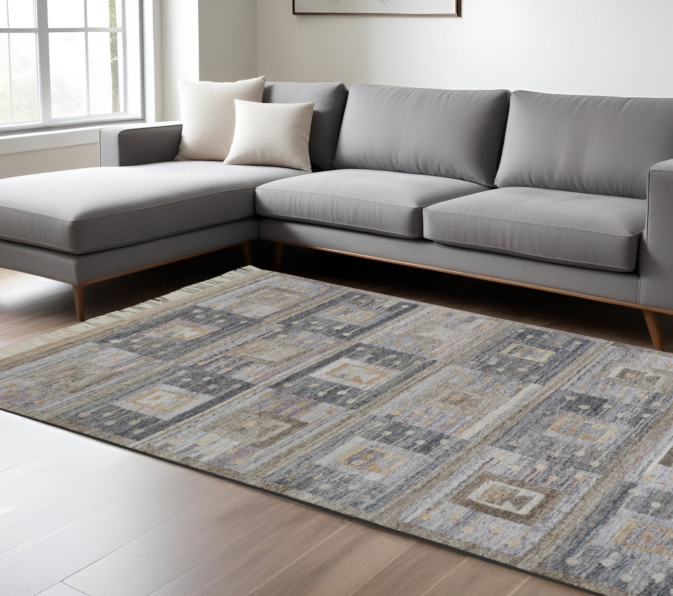 5' X 8' Gray Geometric Hand Woven Area Rug With Fringe