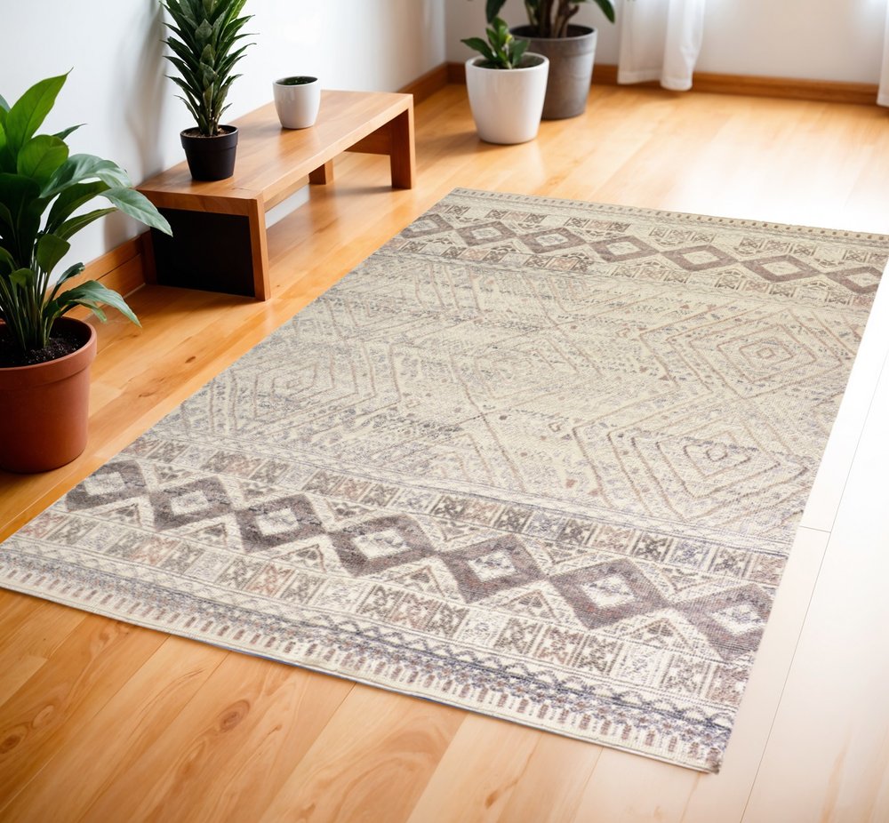 8' Gray Ivory And Pink Geometric Hand Knotted Runner Rug