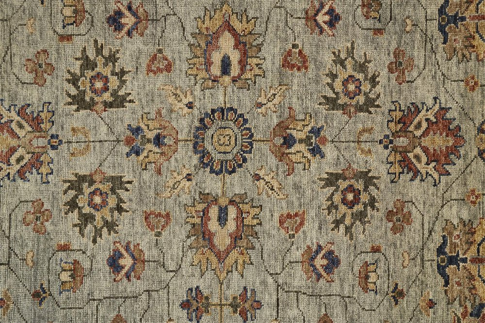 4' X 6' Gray And Ivory Wool Oriental Hand Knotted Area Rug With Fringe