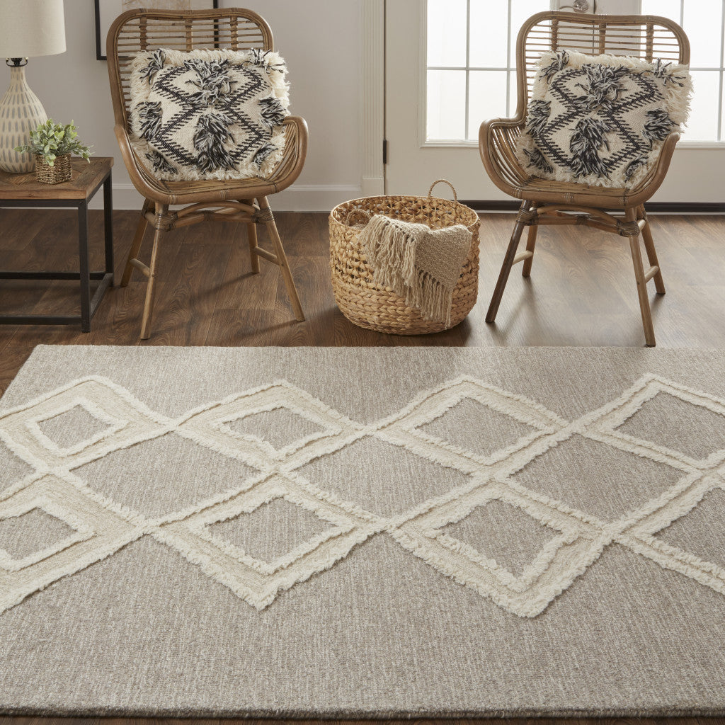 5' X 8' Gray And Ivory Wool Geometric Tufted Handmade Stain Resistant Area Rug