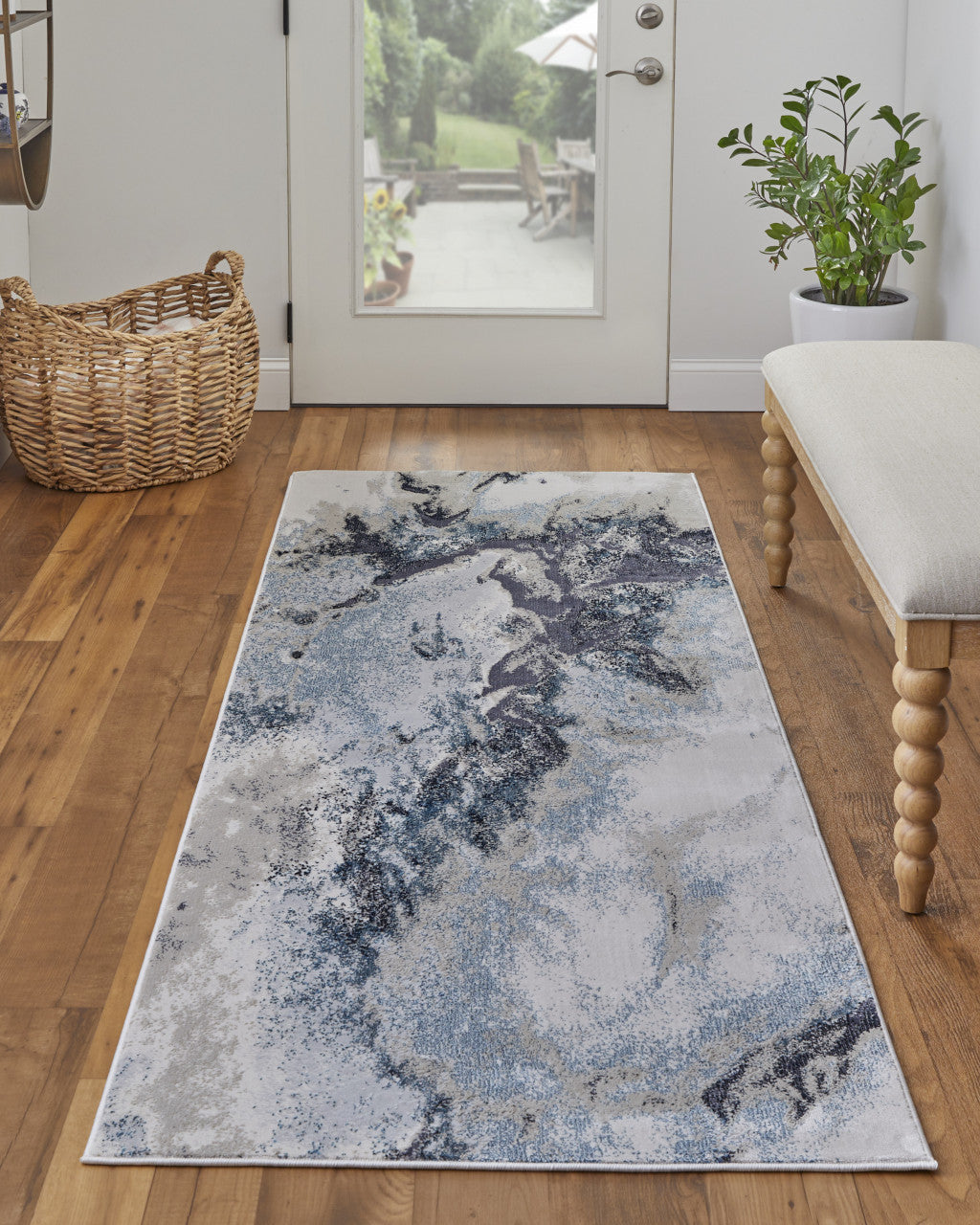 4' X 6' Blue Abstract Area Rug