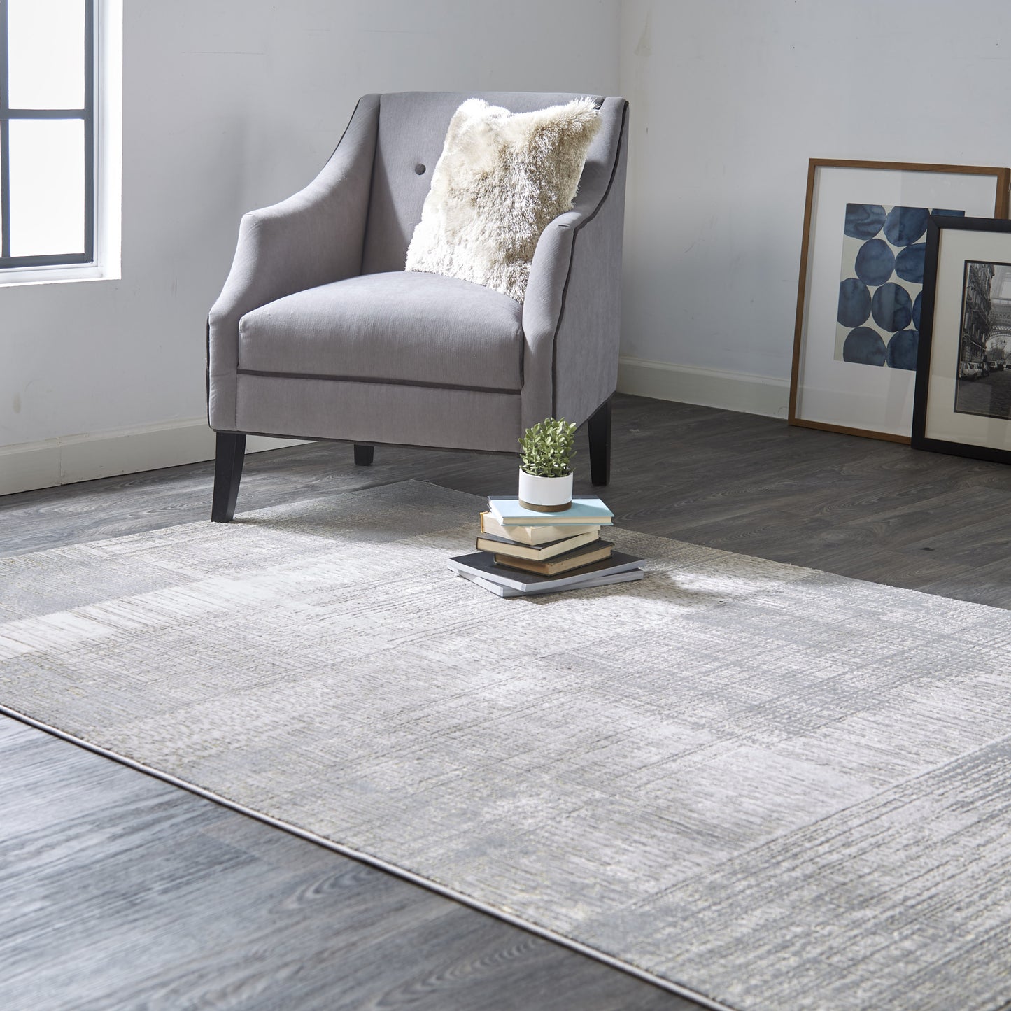 4' X 6' Gray and Ivory Abstract Non Skid Area Rug