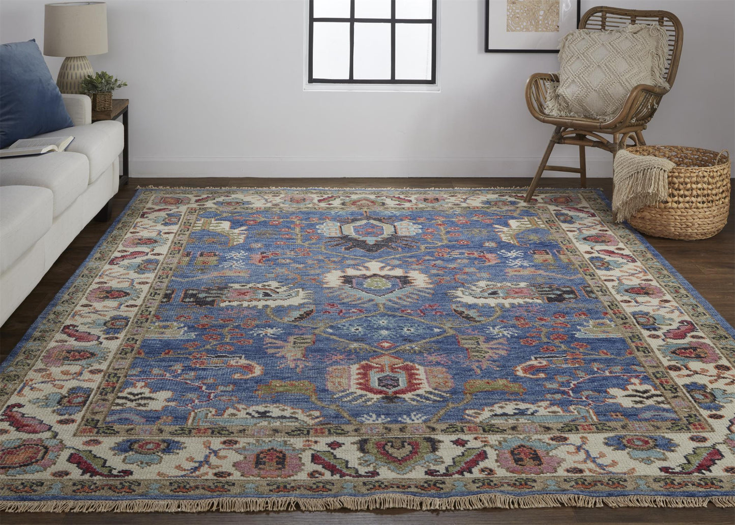 8' X 10' Blue And Red Wool Floral Hand Knotted Stain Resistant Area Rug