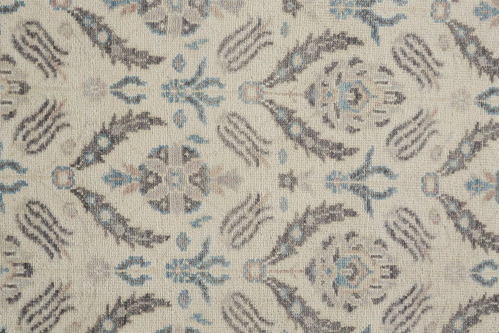 5' X 8' Gray and Ivory Wool Floral Hand Knotted Area Rug