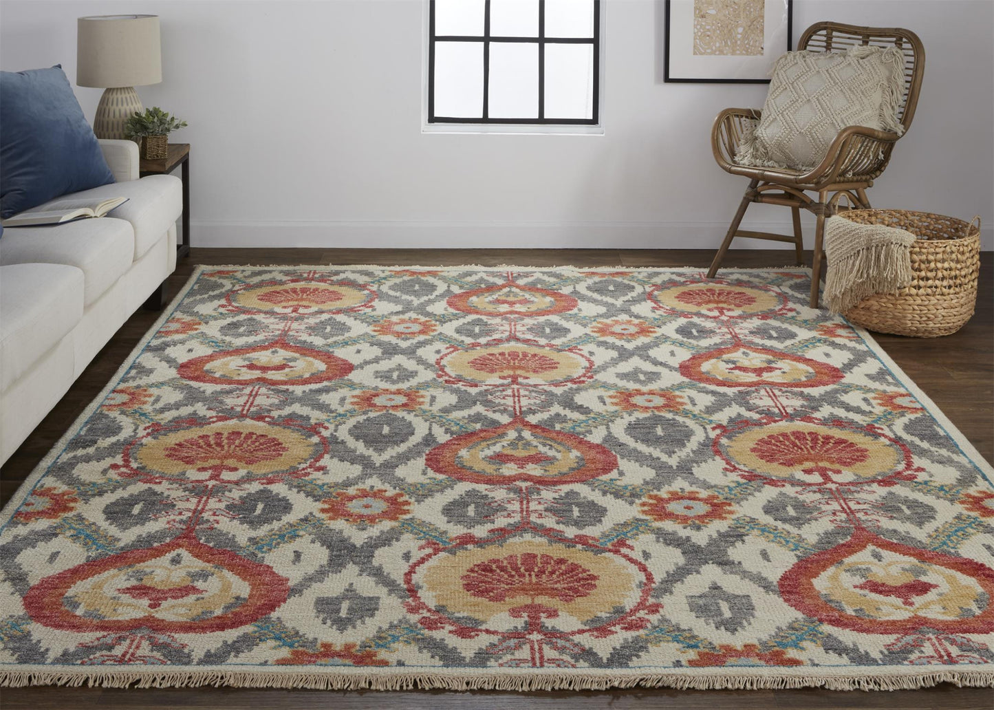 4' X 6' Ivory Gray And Taupe Wool Floral Hand Knotted Stain Resistant Area Rug