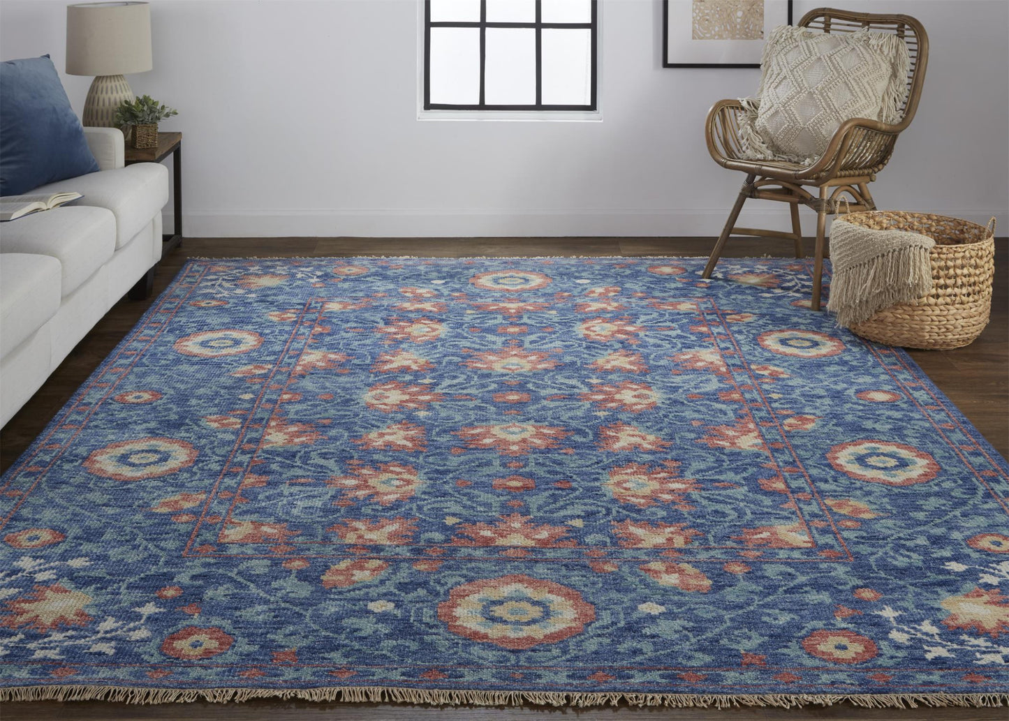 4' X 6' Blue And Red Wool Floral Hand Knotted Stain Resistant Area Rug