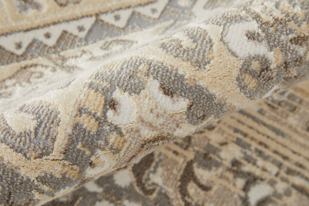 4' X 6' Tan Brown And Gray Medallion Distressed Area Rug