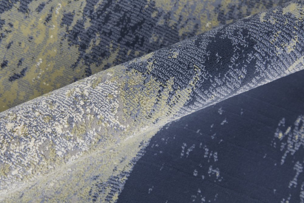 4' X 6' Blue Green And Ivory Abstract Distressed Area Rug