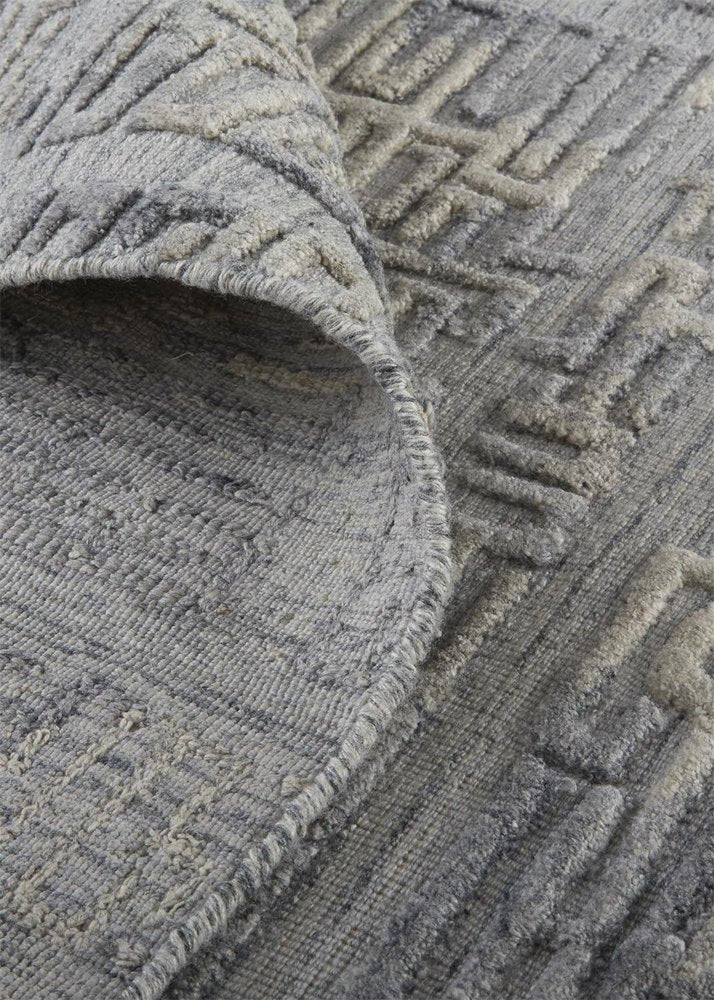 8' X 10' Gray And Ivory Abstract Hand Woven Area Rug