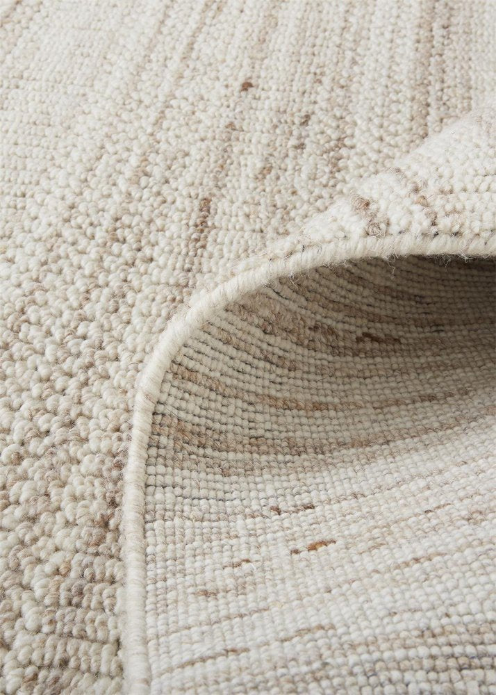 2' X 3' Ivory Wool Hand Woven Stain Resistant Area Rug